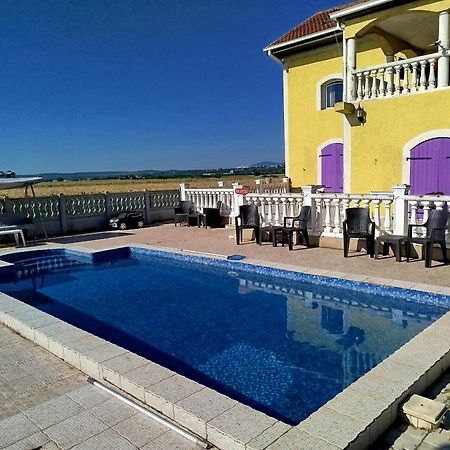 V & V Villa Lalince エクステリア 写真